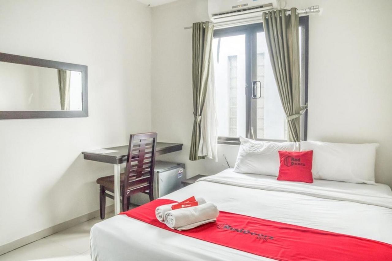 Reddoorz Near Senopati 2 Hotel Jakarta Bagian luar foto